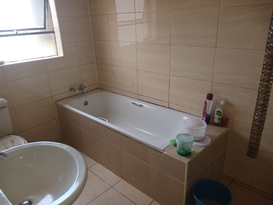 To Let 4 Bedroom Property for Rent in Orkney North West